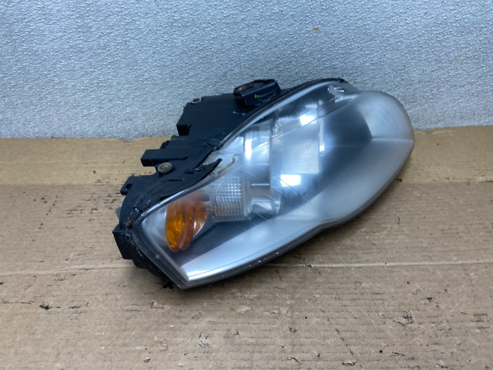 2005 2006 2007 2008 Audi A4 Right Passenger RH Halogen Headlight Oem AB3329 DW2