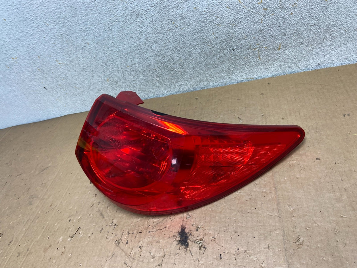 2009 2010 2011 2012 Chevrolet Traverse Right Passenger Tail Light AI9283 LK1