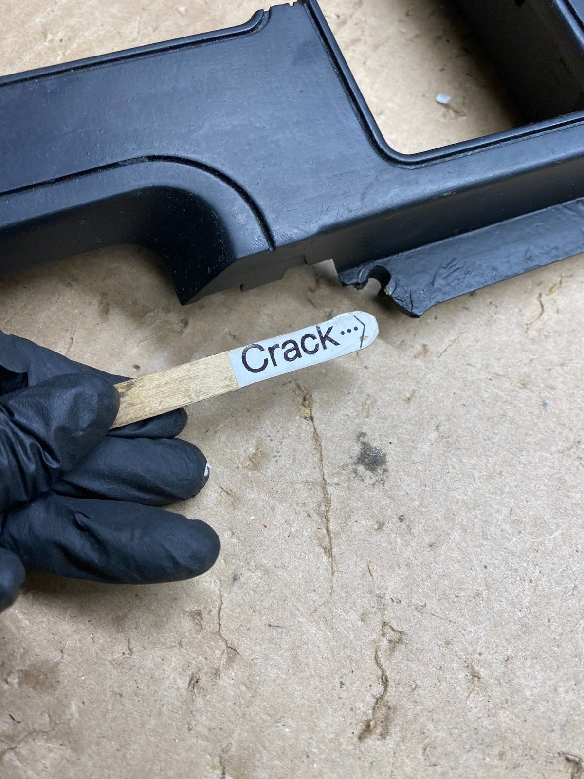 1984-1989 Chevrolet Corvette Center Dash Radio Air Vent Trim Bezel AC6593 DG6