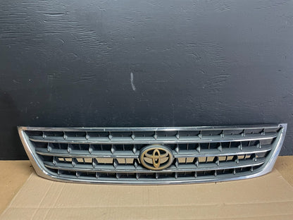 2003 2004 Toyota Avalon Front Upper Grill Grille OEM AB7595 DG0