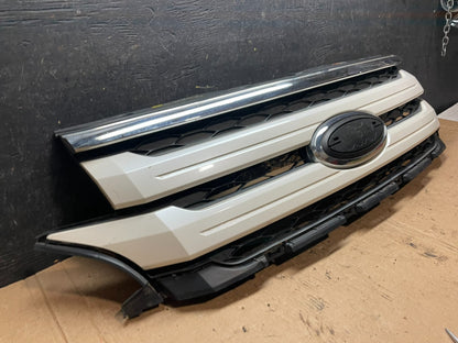 2011 2012 2013 Ford Edge Front Upper Chrome Grille Grill Oem Z5890  DG2