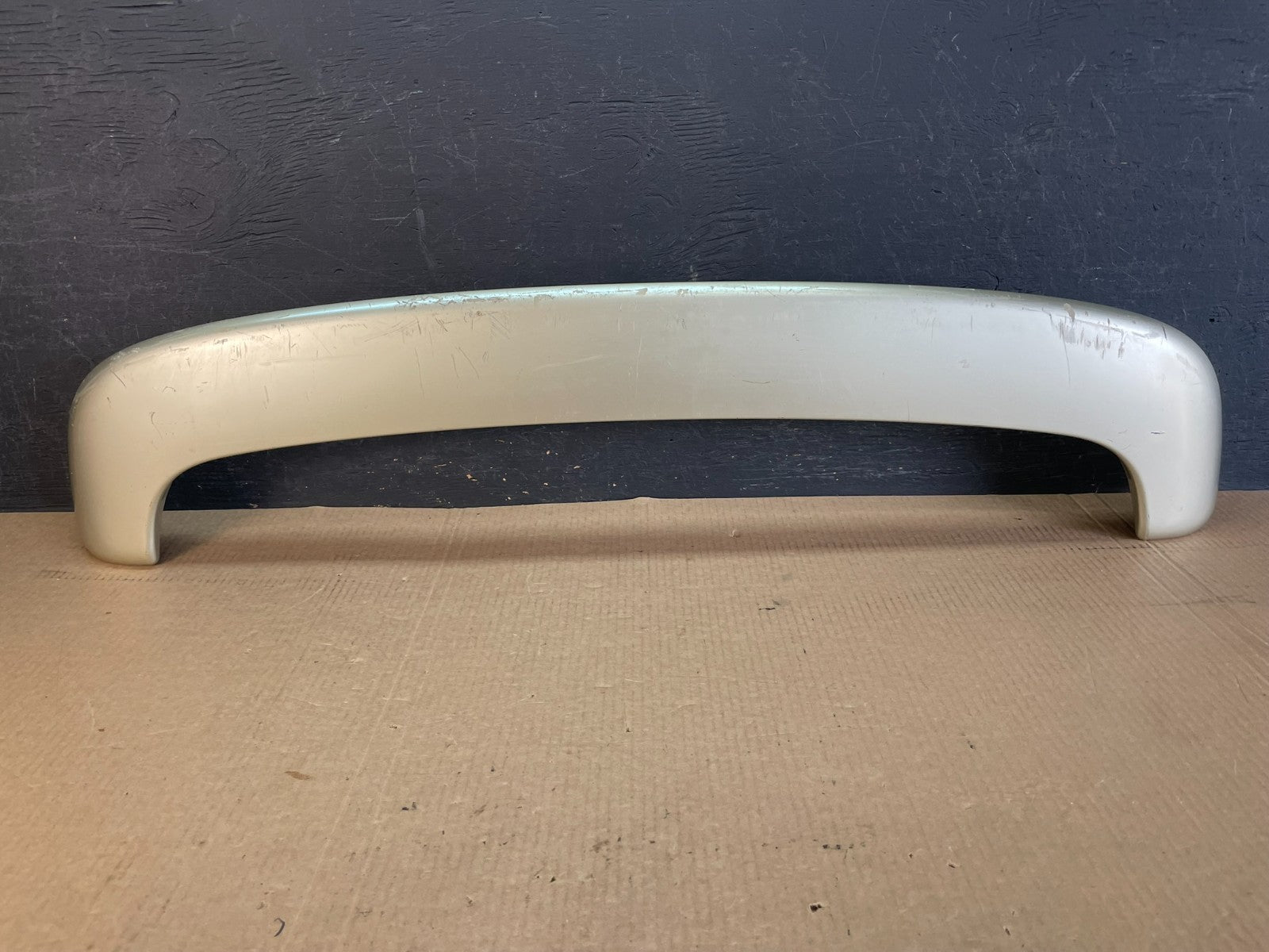 2001 to 2007 Toyota Highlander Upper Rear Upper Wing Spoiler AF3769 DG0