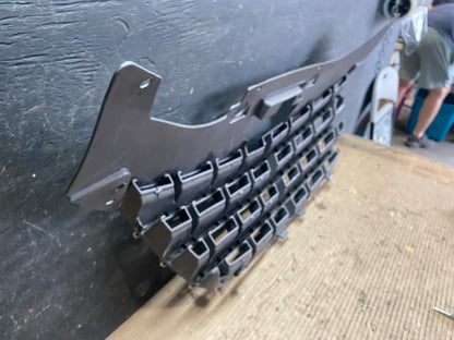 2007 to 2010 Chrysler Sebring Front Upper Grille Grill 0YW36TRMAC OEM S5748 DG8