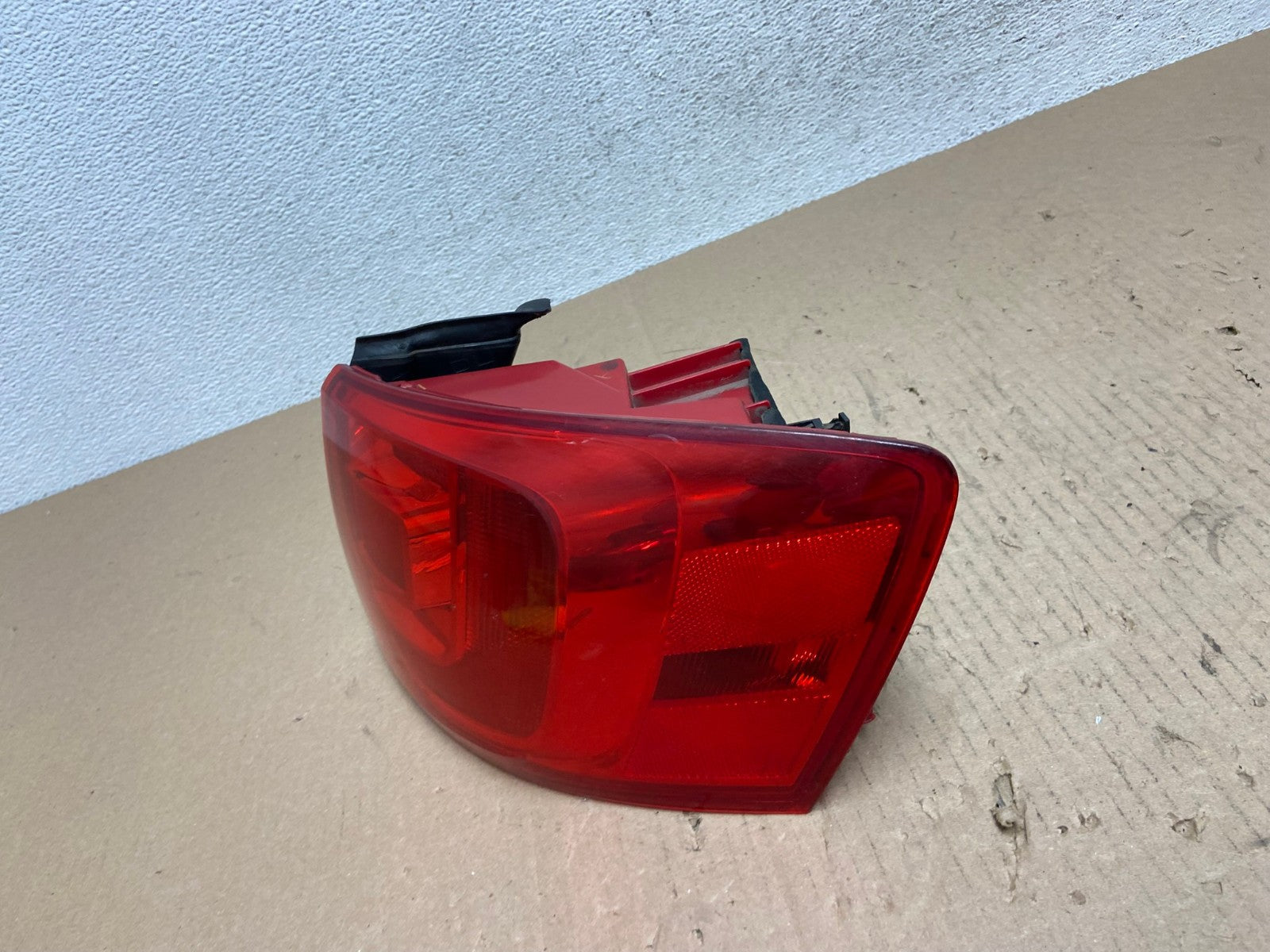 2011 to 2014 Volkswagen Jetta Right Passenger Rh Side Tail Light AE7325 LK1