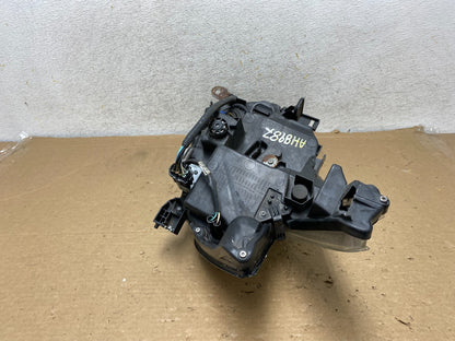 2015 to 2018 Nissan Murano Headlight Right Passenger RH AH8987 DW8