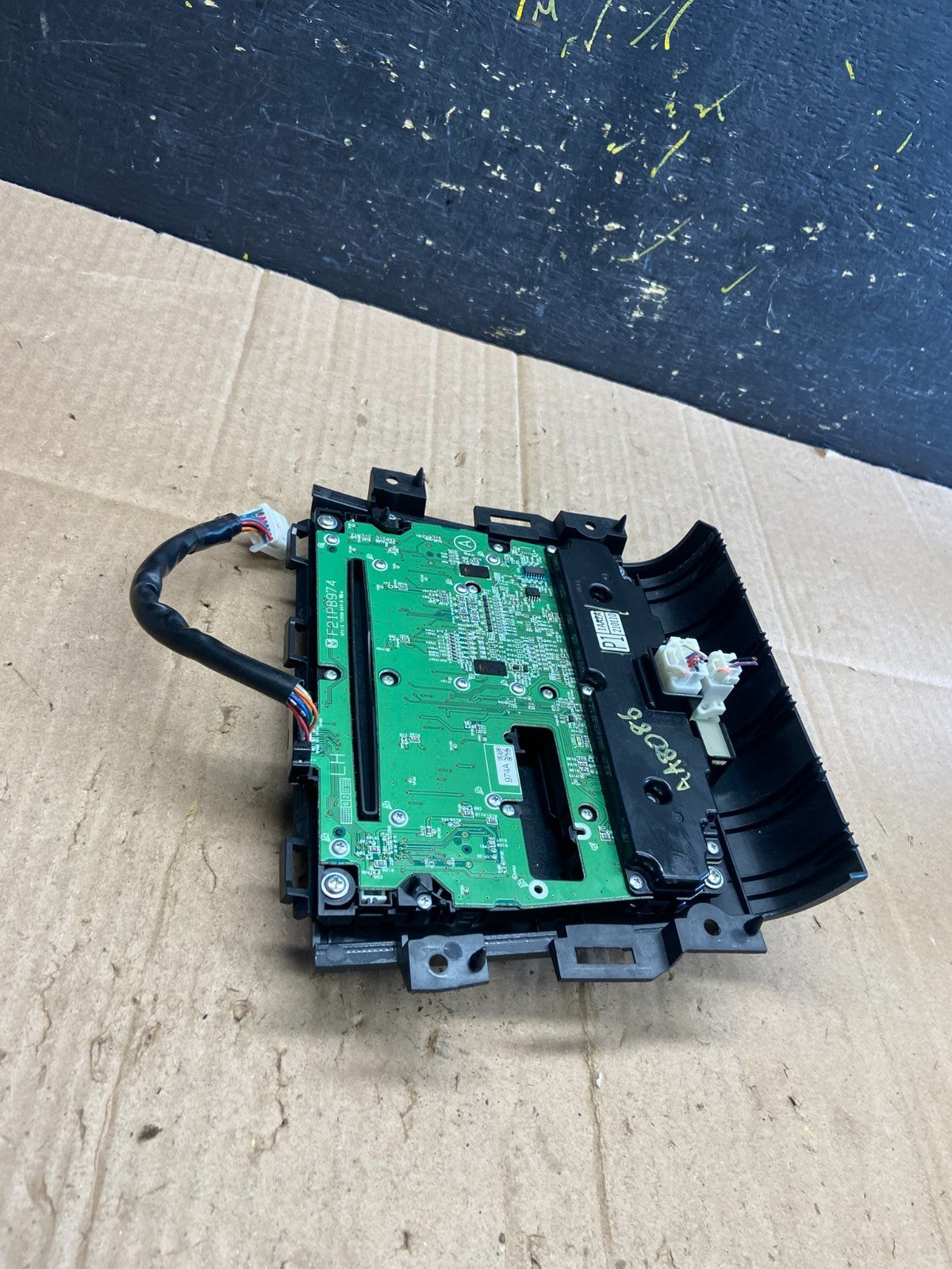 2011 - 2014 Nissan Murano AM FM Radio CD Climate Control Panel AA8086 DG4