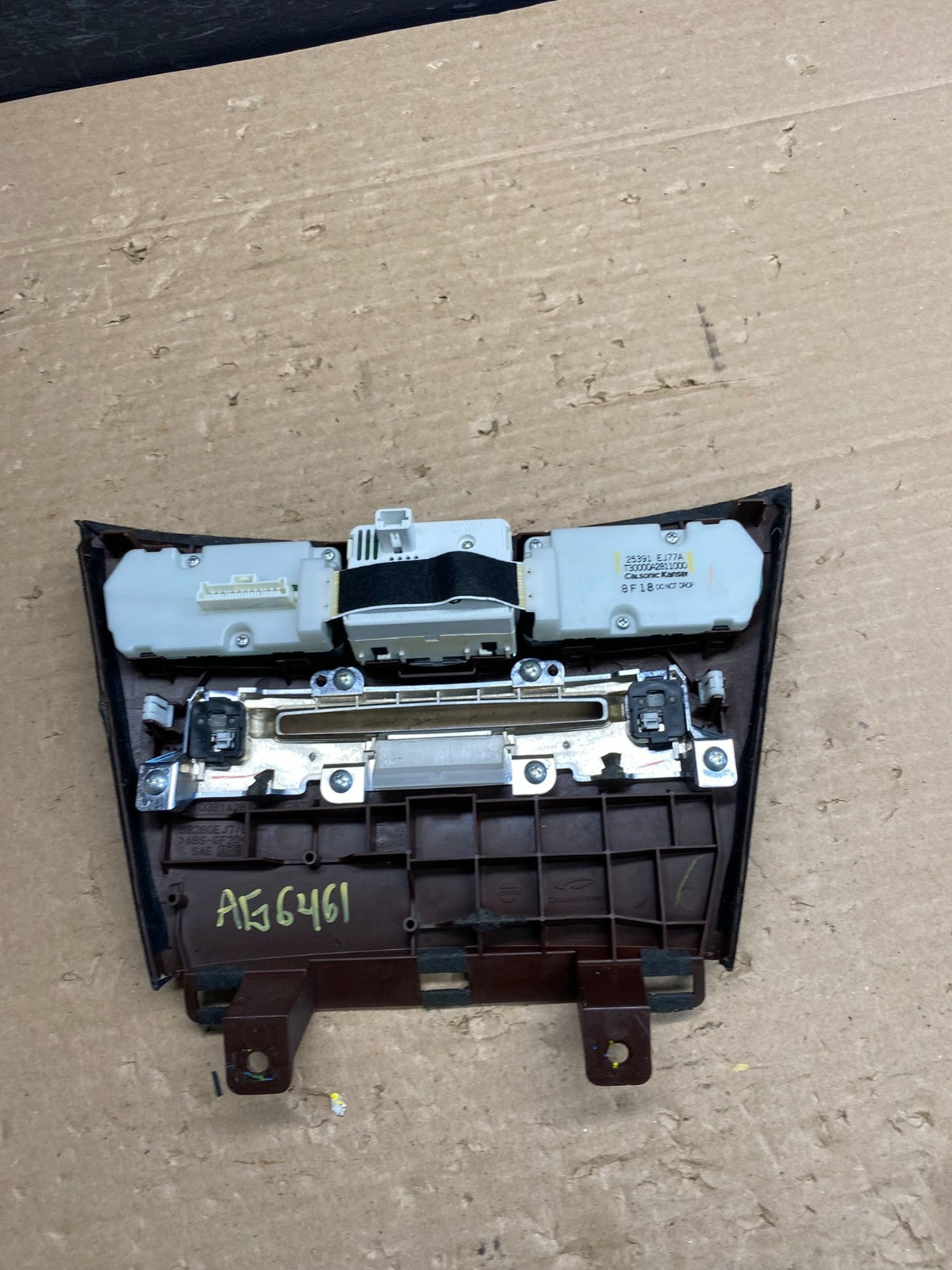 2008 2009 2010 Infiniti M35 Radio Clock Control Panel Plate ag6461 DG5