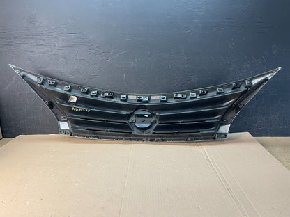 2013 to 2015 Nissan Altima Front Upper Grill Grille Sedan AD8377 DG3