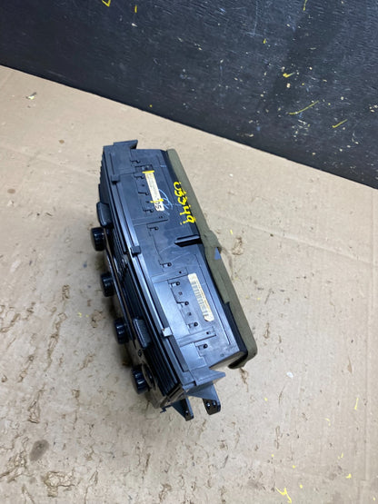 2004-2005 Toyota Sienna A/C Climate Heater Temperature Control Air Vent U5349 DG3