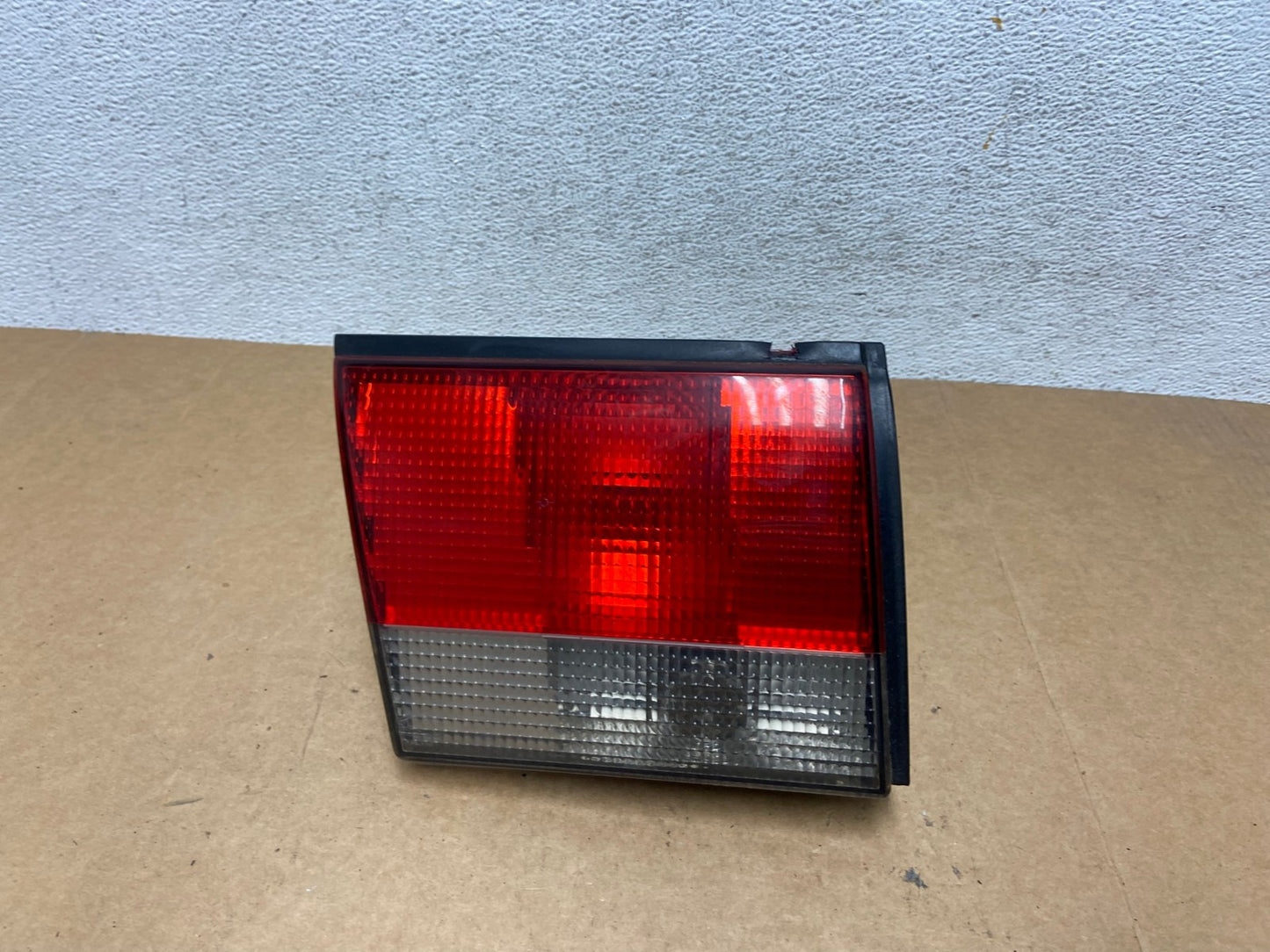 1994 to 1998 Saab 900 & Turbo Left Driver Side Tail Light Inner AE2933 LK0