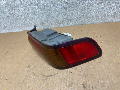 1997 - 1999 Toyota Camry Tail Light Right Passenger Rh Side OEM Z7668 PS1