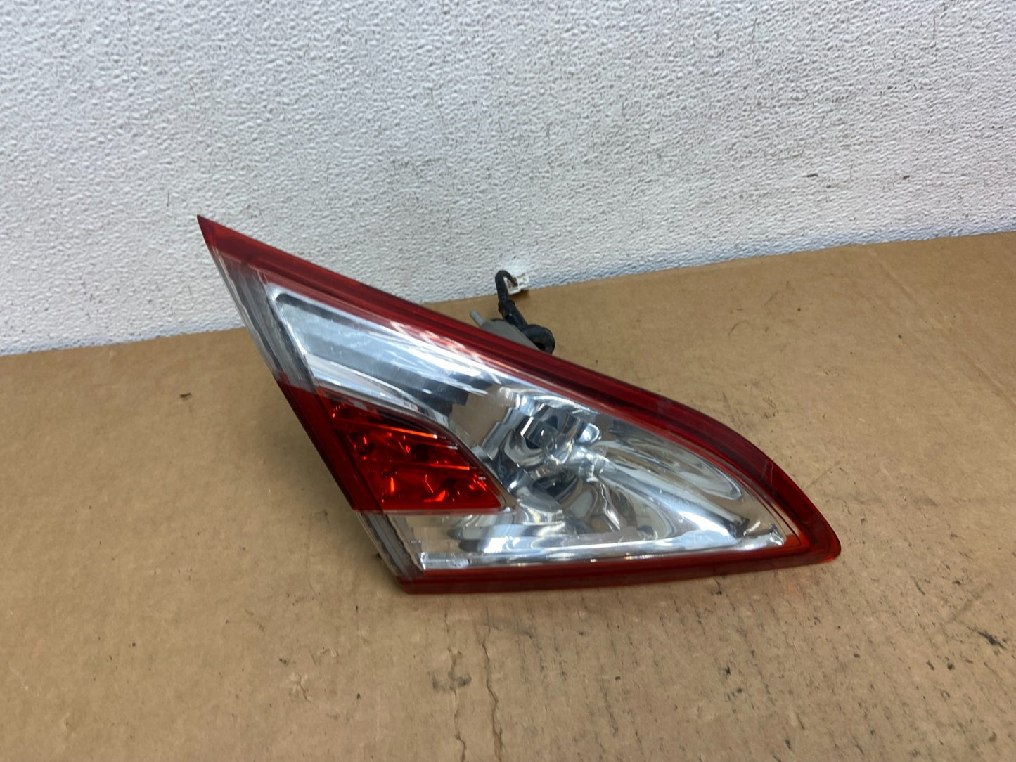 2011-2014 Nissan Murano Left Driver Lh Side Inner Tail Light AC8528 DW0