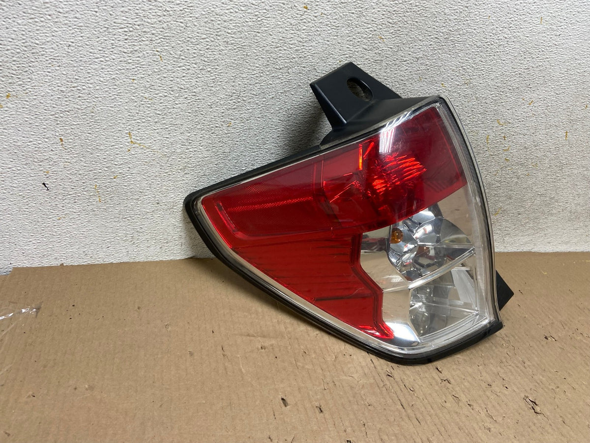 2009 - 2013 Subaru Forester Left Driver Lh Side Tail Light AH5902 LK1