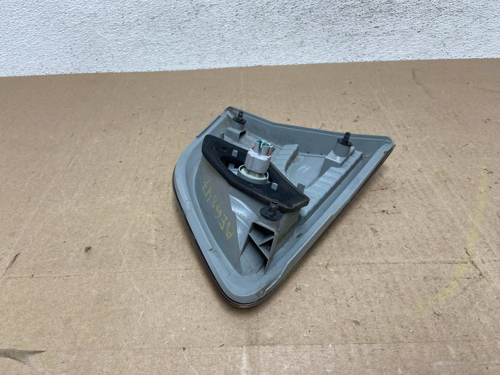 2013 to 2016 Nissan Pathfinder Right Passenger Inner Tail light AE6847 LK3