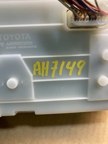 2005 to 2007 Toyota Sequoia Speedometer Insrument Gauge Cluster AH7149 DG7
