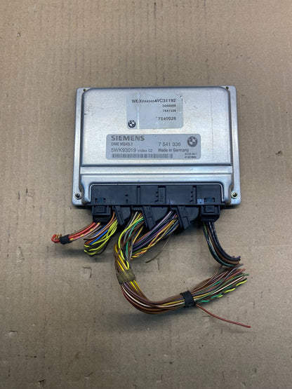 2004 - 2005 BMW 325i 525i ECU ECM Engine Control Module Computer ai4959 DG0