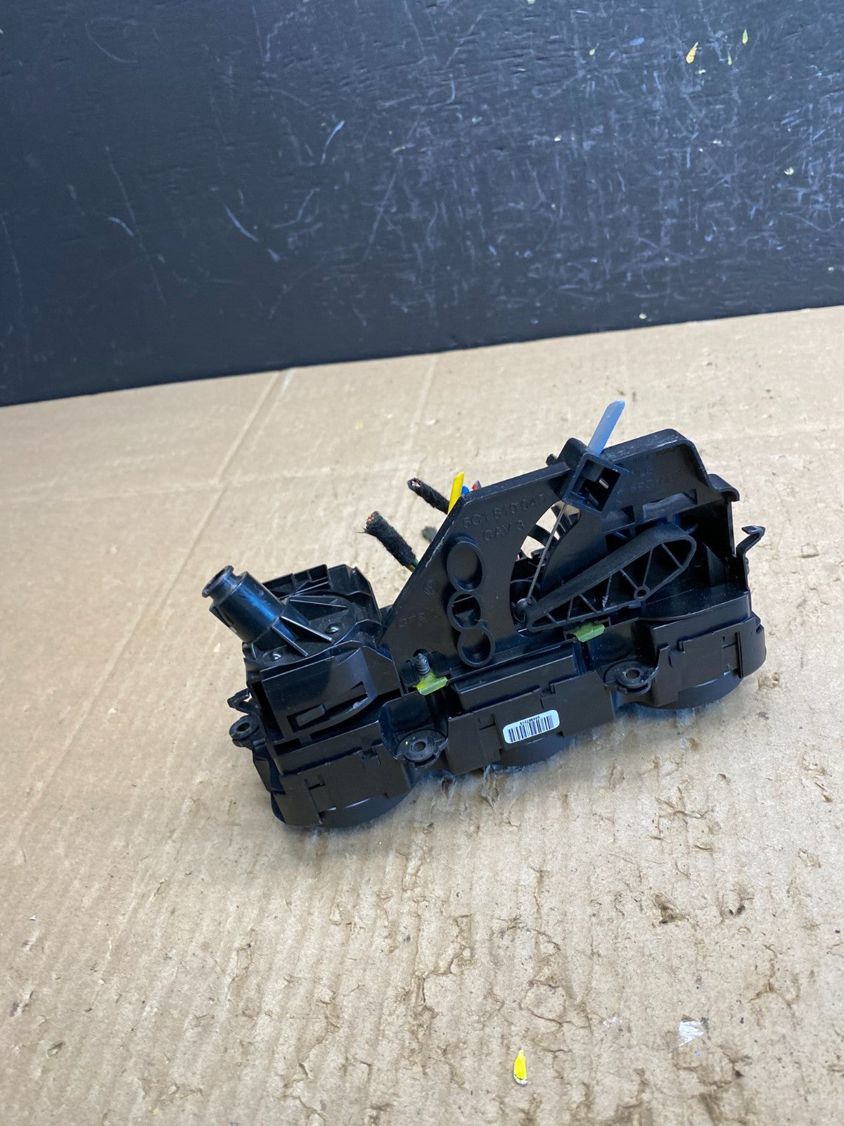 2011 - 2014 Volkswagen  Jetta Center Climate Control Panel AC Heater ac4777 DG4