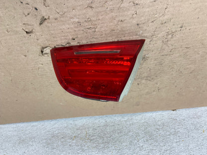 2009 2010 2011 BMW 3 328i 335i E90 Right Passenger RH Tail Light Inner AI1131 LK0