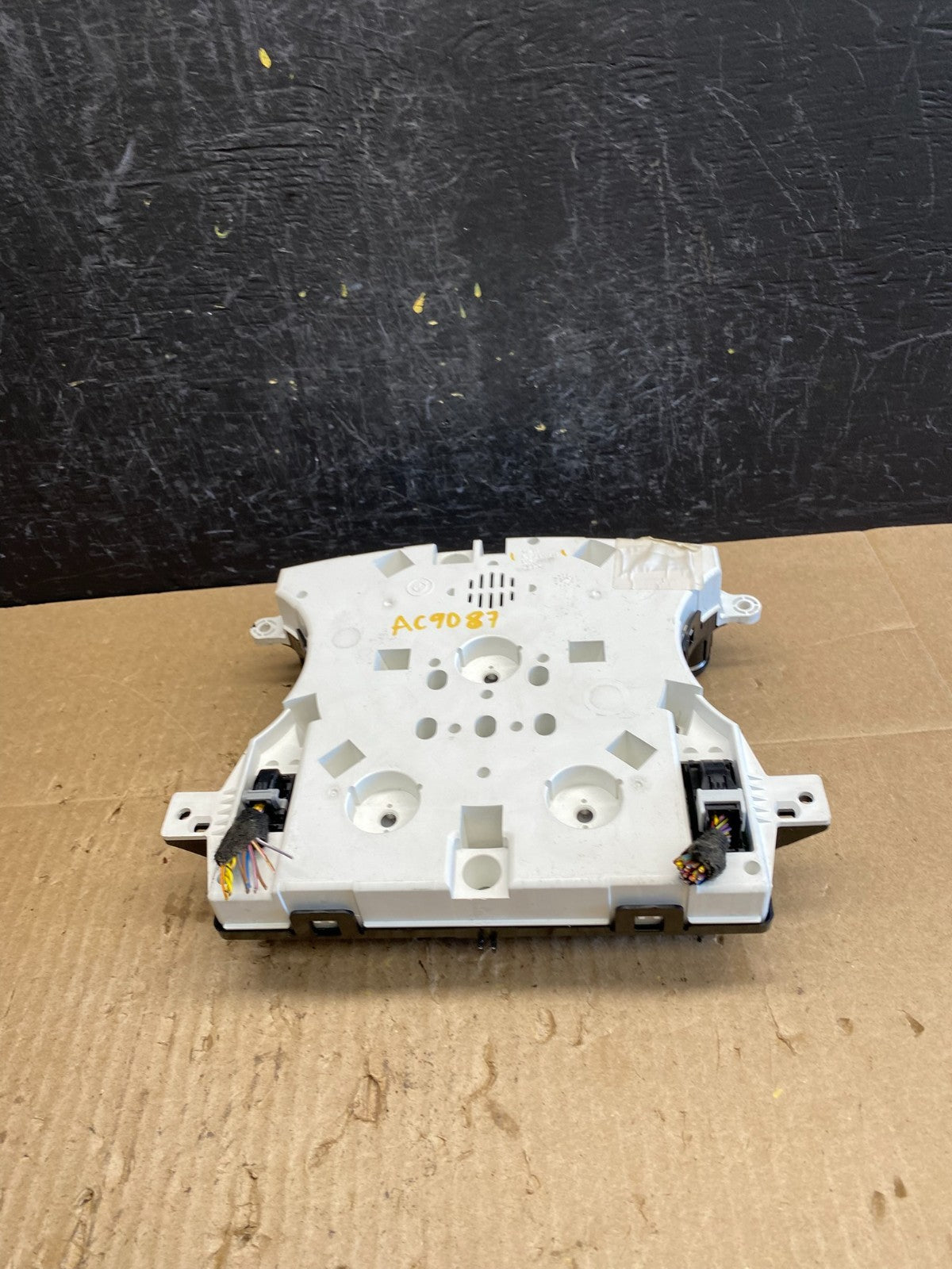 2007 - 2010 Mini Cooper Speedometer Cluster Gauge AC9087 DG3