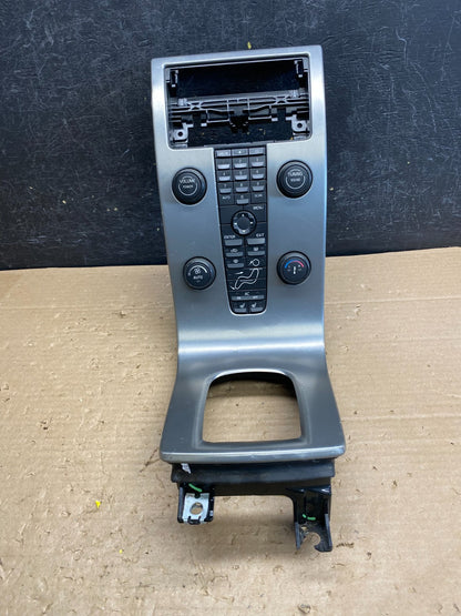 2004 2005 2006 Volvo S40 Radio Climate Control Shifter Panel Bezel AG84550