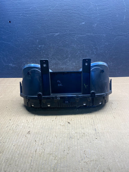 2014 2015 Land Rover Range Rover Sport Speedometer Cluster Gauge AD1649 DG3