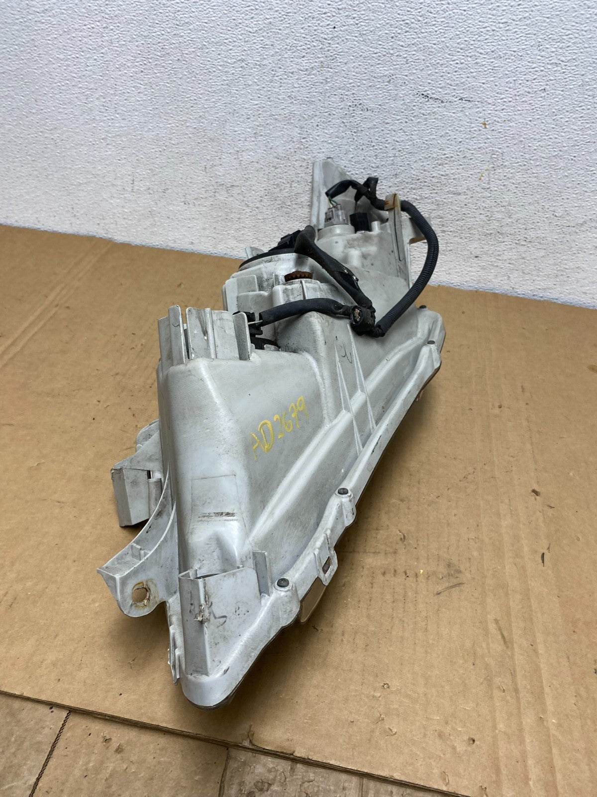 2007 - 2009 Toyota Camry Halogen Right Passenger Headlight AD2679 DW7