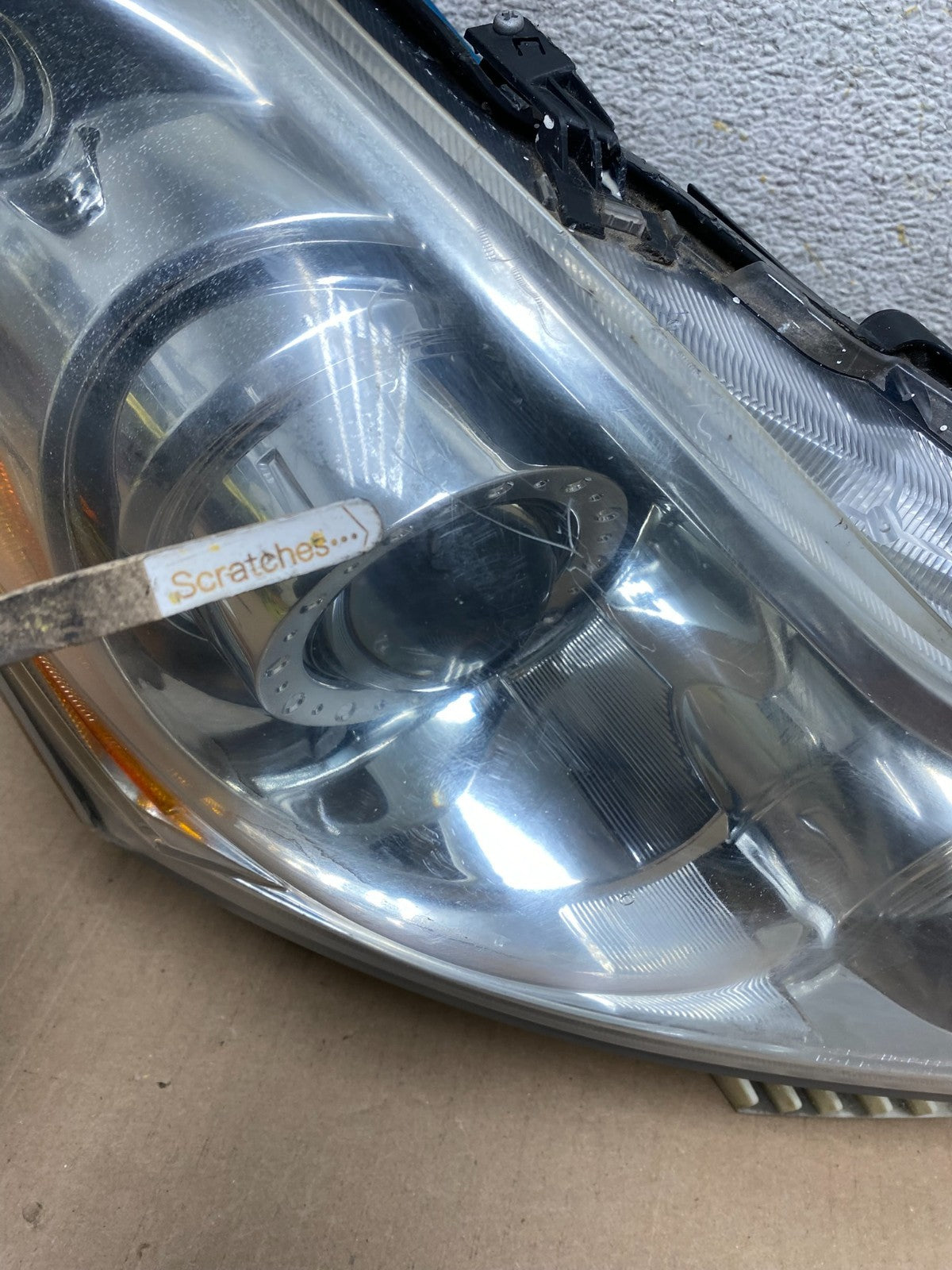 2010-2012 Infiniti G37 Right Passenger Side Xenon HID Headlight DEPO AJ2367 DW3
