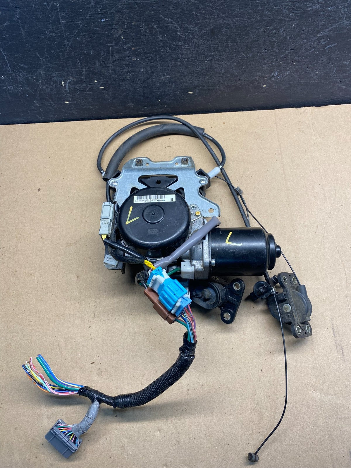 2005 - 2010 Honda Odyssey Rear Left Sliding Door Lock Actuator Motor ae7382 DG4