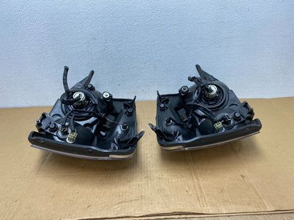 2005 to 2009 Chevrolet Equinox Left+Right Set Halogen Headlights AC7617 DW6
