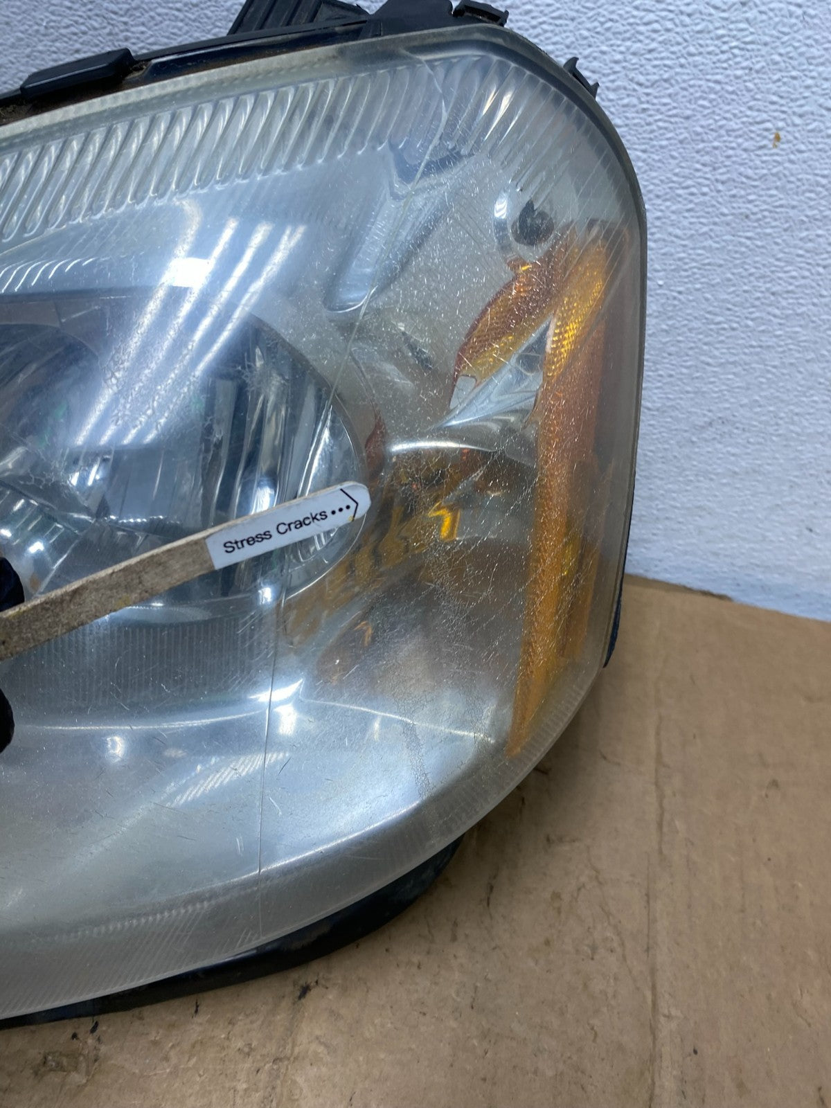 2005 2006 2007 Ford Five Hundred Halogen Headlight Left Driver Lh AD0594 DW3