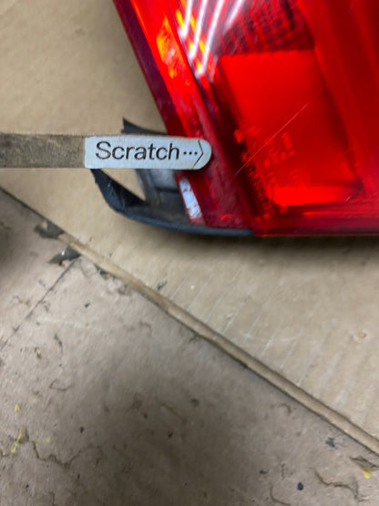 2009 - 2012 Bmw 7-Series F01 F02 750i Right Passenger Inner Tail Light O6744 DW4