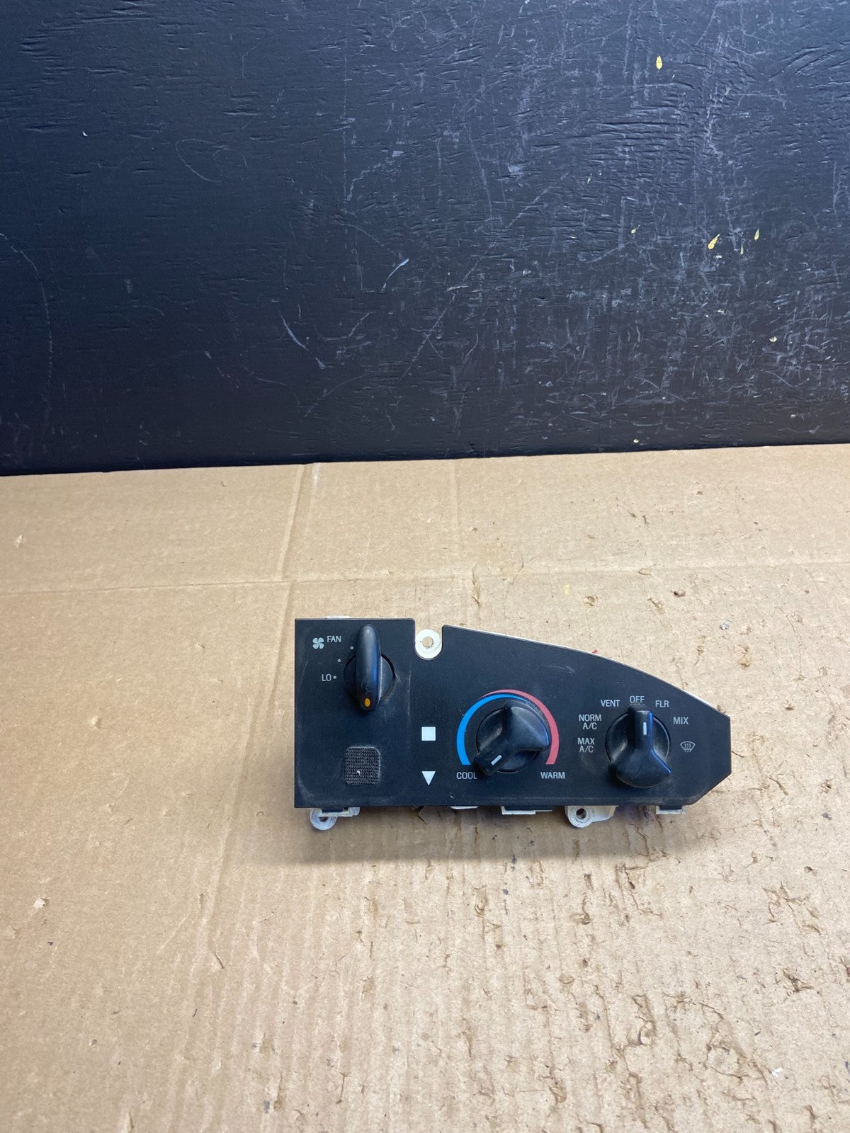 1997-2014 Ford Van Econoline E150 E250 Heater Climate Fan Control AB9781 DG0