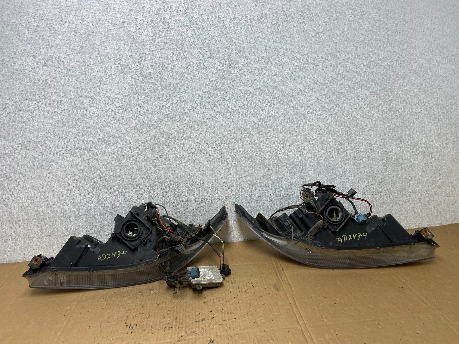2004-2008 Acura TL Headlight Left+Right Set Black LED Headlights AD2474 DG8