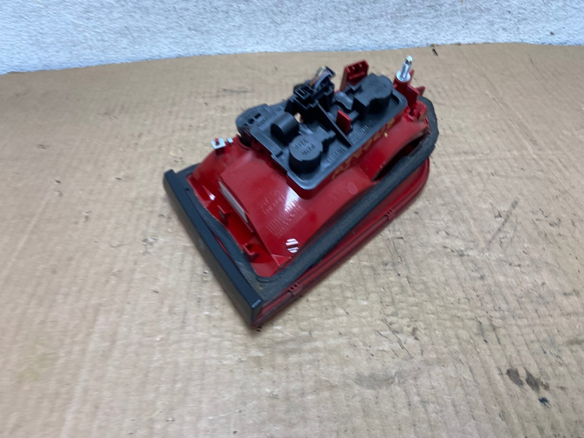 2009 2010 2011 2012 Audi A4 Sedan Left Driver Side Inner Tail Light AI79475