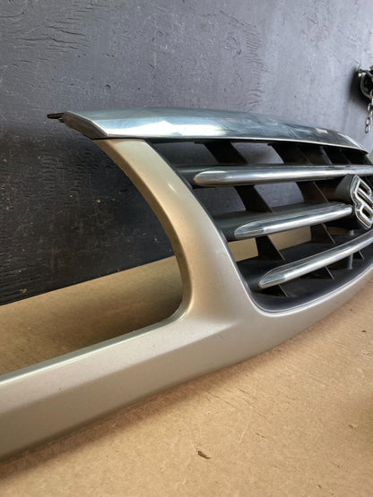 2001-2005 Suzuki XL-7 XL7 Grand Vitara Front Upper Grill Grille AD0166 DG4