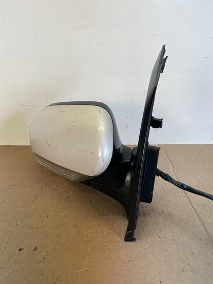 2006 to 2007 Subaru B9 Tribeca Right Passenger Door Turn Signal Mirror AH6193 DW1