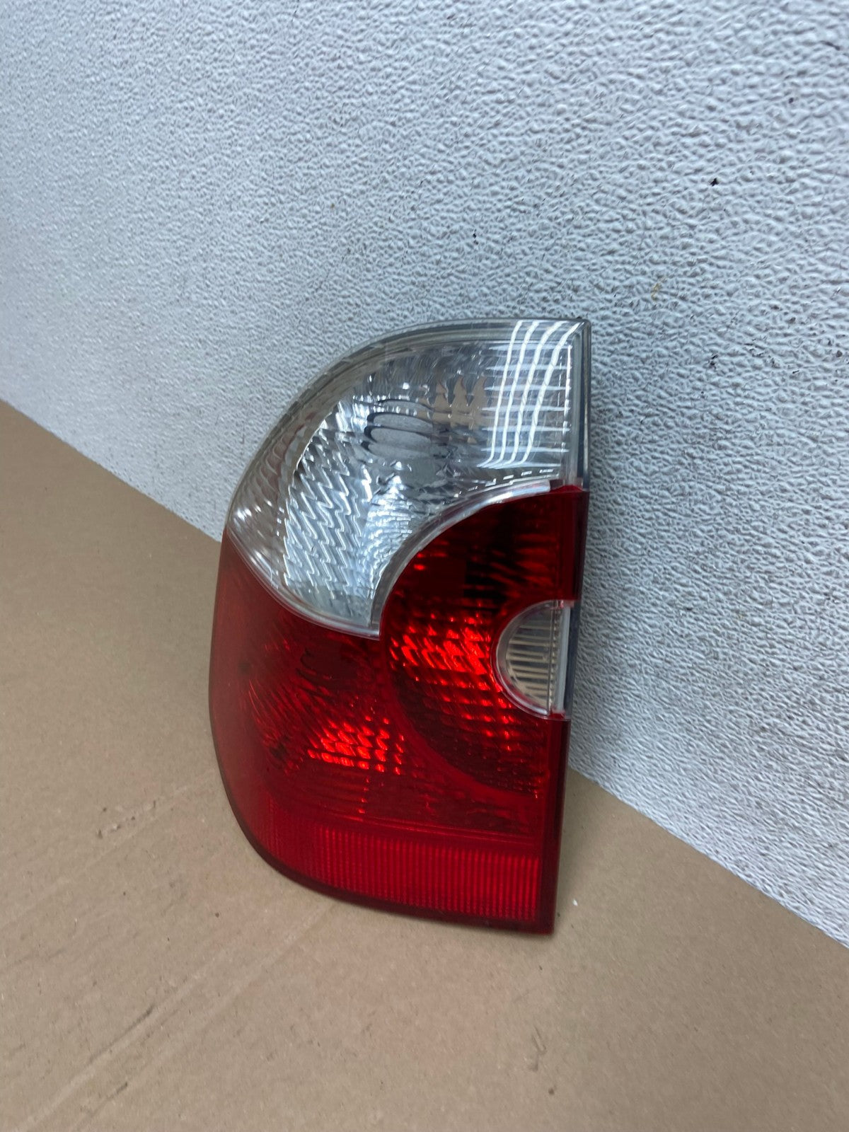 2004 2005 2006 Bmw X3 Left Driver Lh Side Tail Light AE7168 LK1