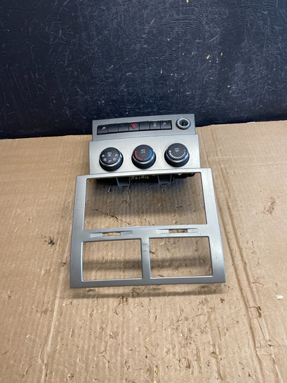 2007 to 2012 Dodge Nitro Dash Climate Temperature Control Radio Bezel AE1912 DG3