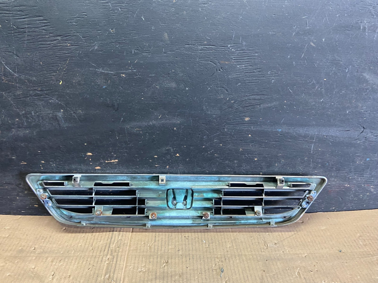 1995 to 1998 Honda Odyssey Front Grille Grill r5459 DG6
