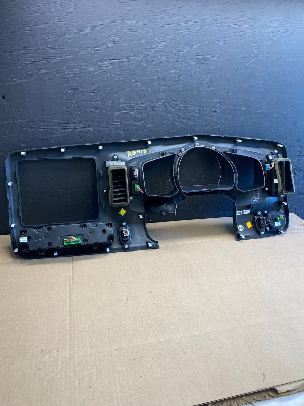 2006 to 2014 Honda Ridgeline Speedometer Radio Cluster Bezel Trim Oem ab9183 DG3
