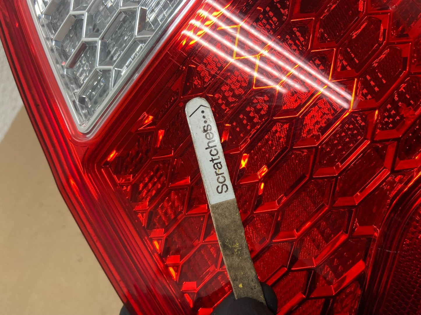 2010 2011 2012 Ford Fusion Right Passenger Side Tail Light AE5958 DW3