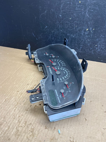 2000 2002 Ford Expedition Speedometer Instrument Gauge Cluster AB9823 DG2