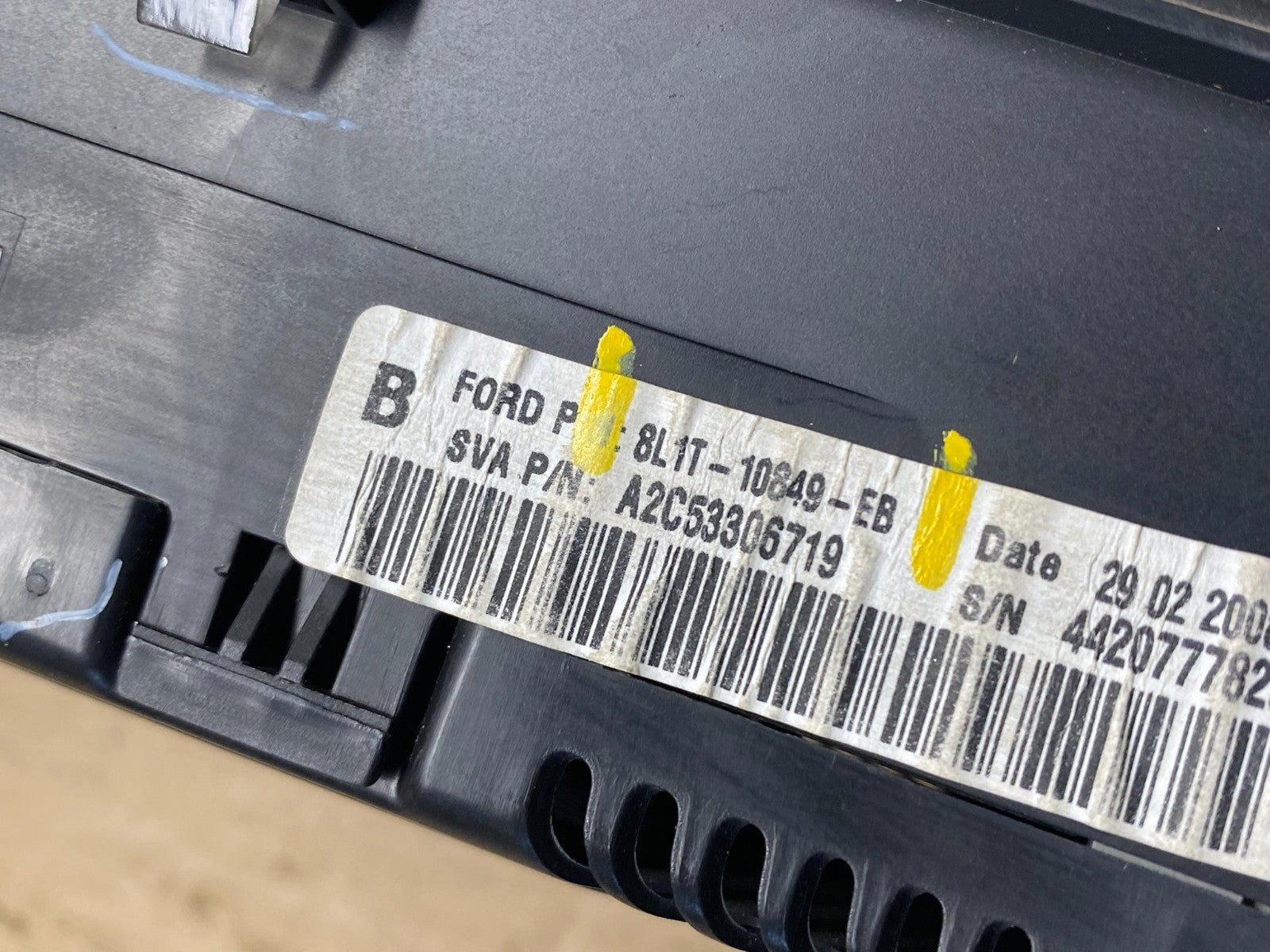 2007 2008 Ford Expedition Speedometer Cluster Gauge 8l1t-10849-eb T1416 DG6