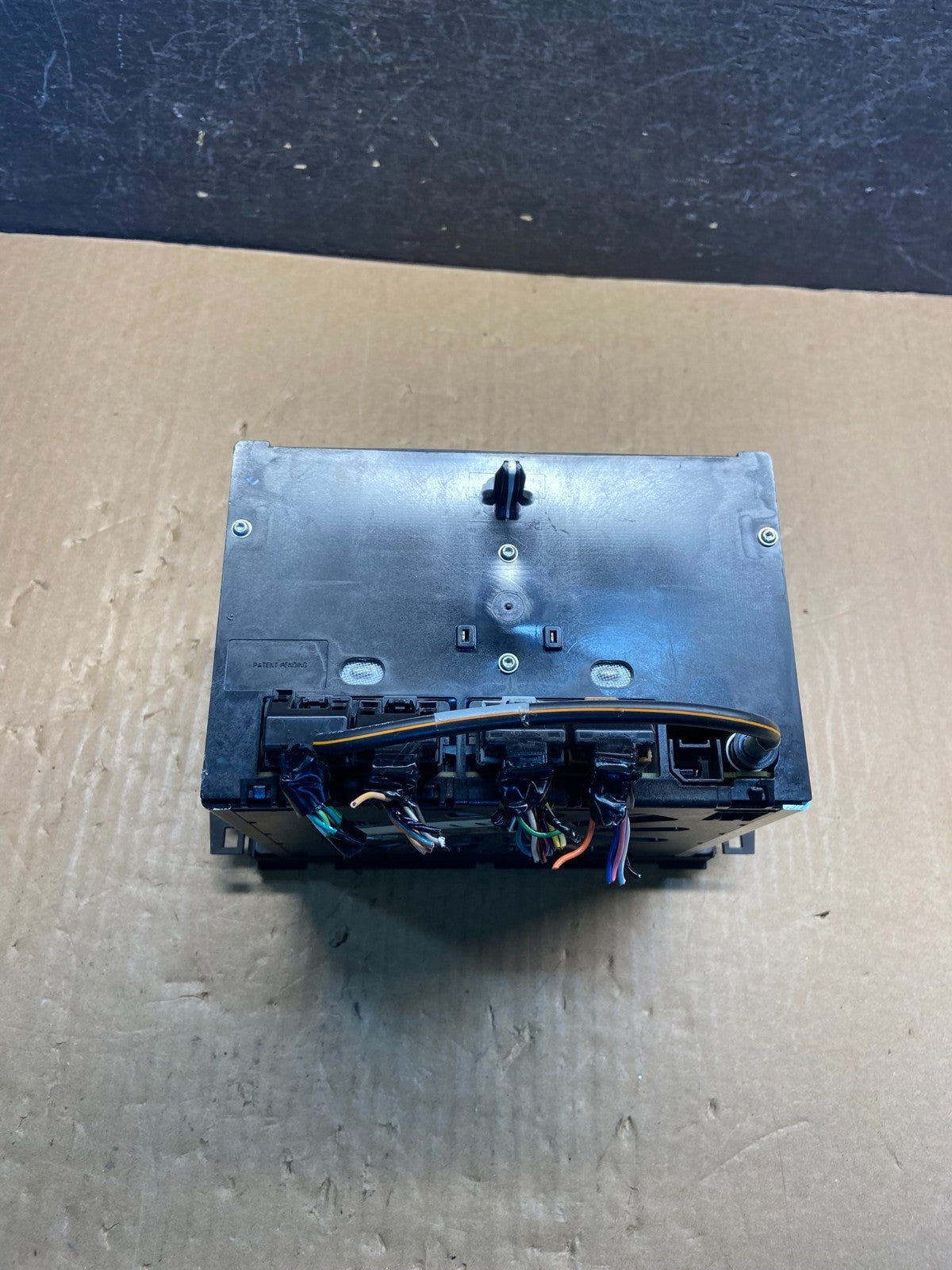 2015 to 2017 Chevrolet Traverse Am Fm Cd Player Radio Screen Display AF9416 DW5