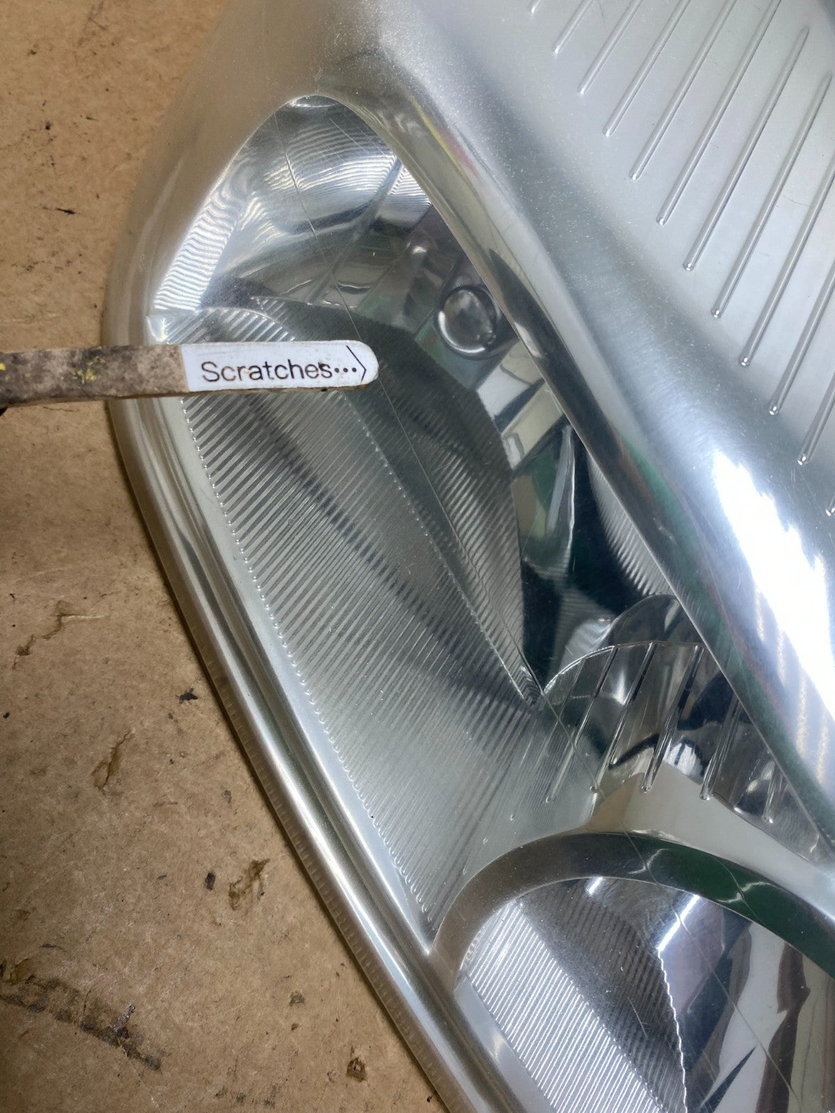 2005 - 2009 Pontiac Montana / Uplander Right Passenger Headlight AE3250 DW3