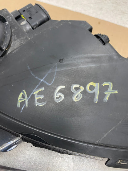2012 2013 2014 Ford Focus Right Passenger Rh Side Headlight AE6897 DW10