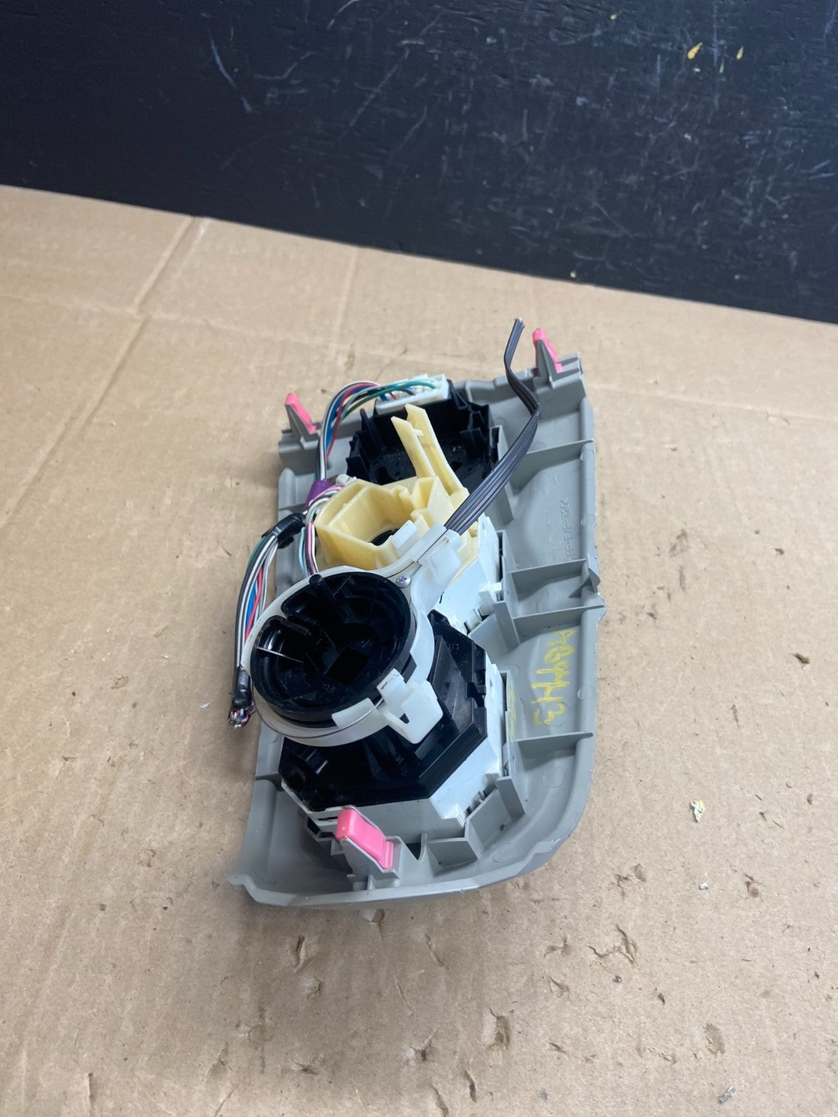 2000 to 2005 Toyota Yaris A/C Heater Climate Control Unit Switch AB9443 DG5