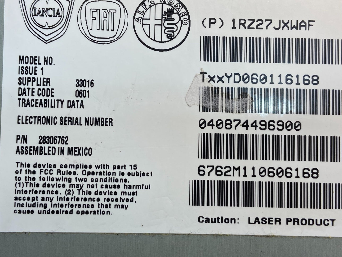 2012 to 2017 Fiat 500 Sirius Radio CD Player AE4574 DG6