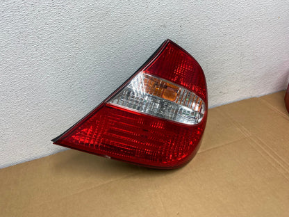 2002 2003 2004 Toyota Camry Tail Light Right Passenger Rh Side AC7439 LK2