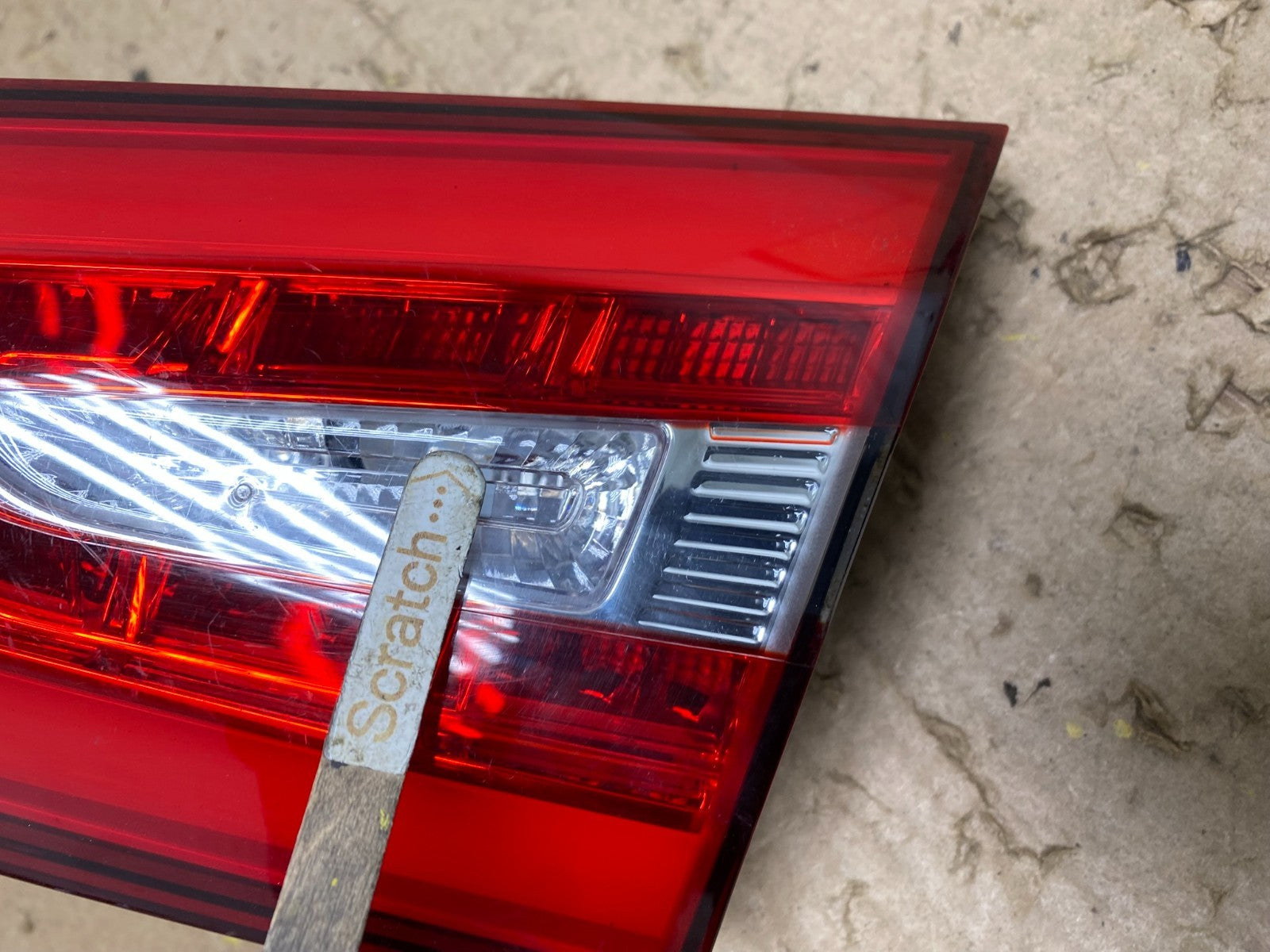 2014 to 2016 Kia Cadenza Right Passenger RH LED Inner Tail Light OEM X2626 DW4